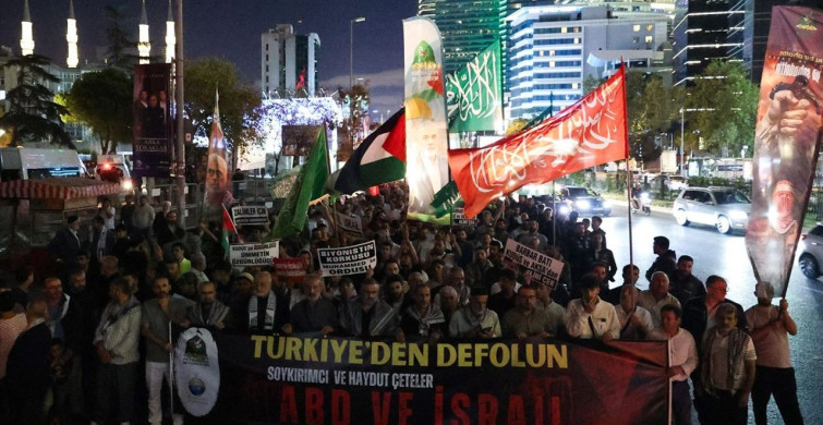 Beşiktaş'ta Küresel Sumud Filosu'na Destek Yürüyüşü