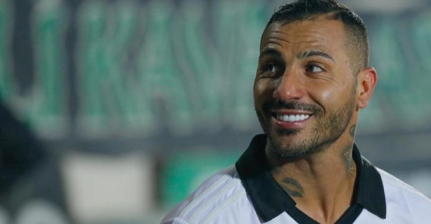 Beşiktaş'ta Quaresma Takımda Kaldı! 