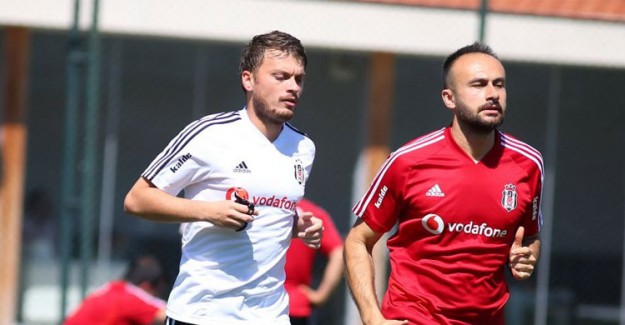 Beşiktaş'ta Sakatlığını Tamamen Atlatan Adem Ljajic Antrenmanlara Başladı!