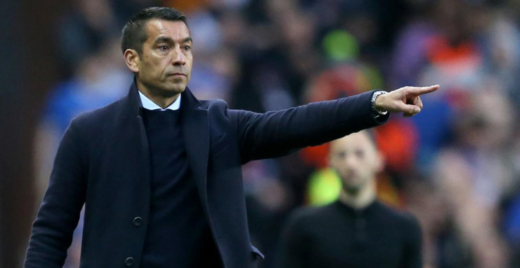 Beşiktaş'ta Van Bronckhorst sesleri: Alacağı ücret belli oldu