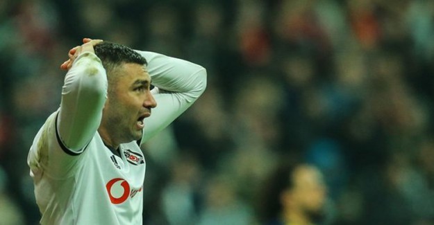 Beşiktaş'tan Burak Yılmaz Açıklaması! Kulüpten Ayrılıyor mu?