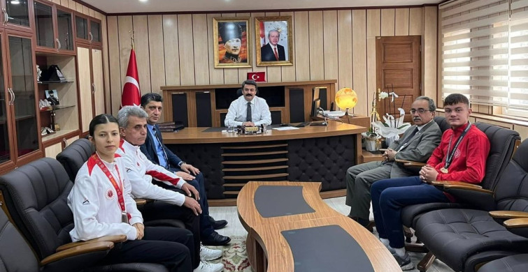 Besni'nin Şampiyon Sporcularından Kaymakam Aslan'a Ziyaret