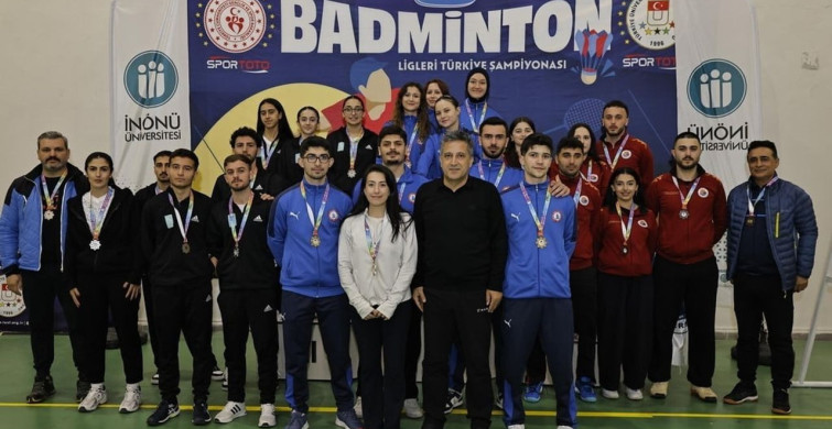 BEUN Badminton Takımı, UNİLİG'de Şampiyonluk Elde Etti