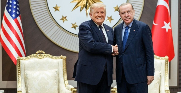 Beyaz Saray, Trump ile Cumhurbaşkanı Erdoğan’ın zirvede tokalaştığı anı paylaştı