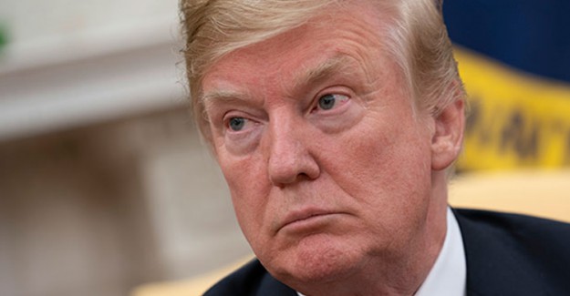 Beyaz Saray, Trump'ın Görevinden Azlinin İstenmesine Neden Olan Telefon Görüşmesinin Metnini Yayımladı