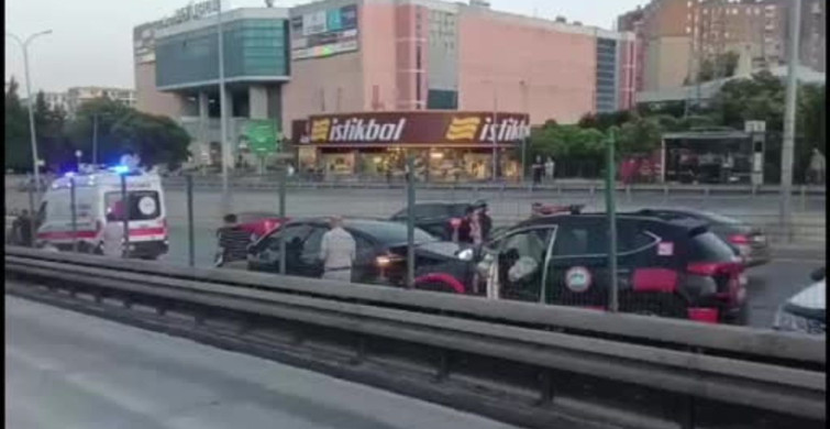 Beylikdüzü'nde 3 aracın karıştığı zincirleme kaza: 1 yaralı