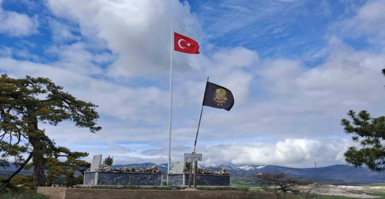 Beylikova'da Doğan Baba ve Gelini'nin Kabirleri Yenilendi