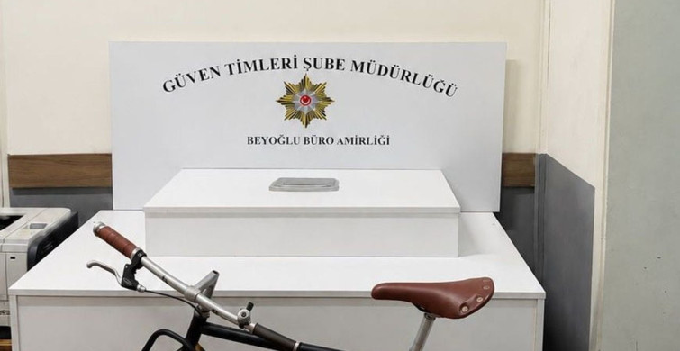 Beyoğlu'nda bir kişi antika bisiklet çaldı, güven timleri tarafından yakalandı