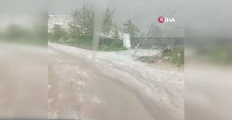 Beypazarı’nda Dolu Yağışı Hayatı Olumsuz Etkiledi