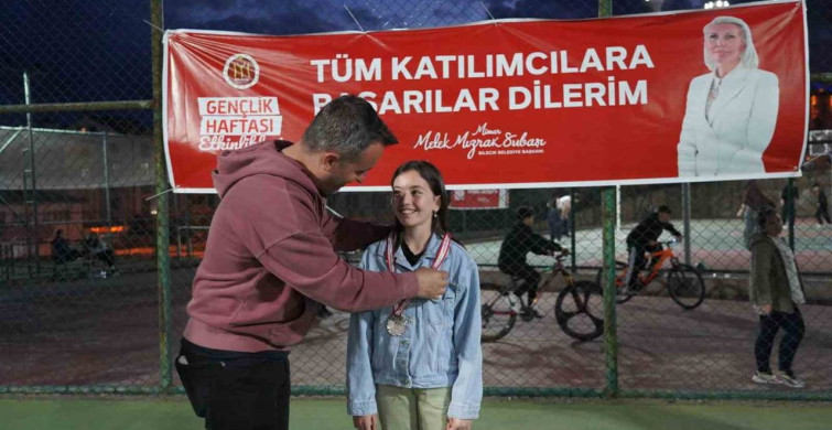 Bilecik Gençlik Turnuvalarında Dereceye Girenler Ödüllerini Aldı