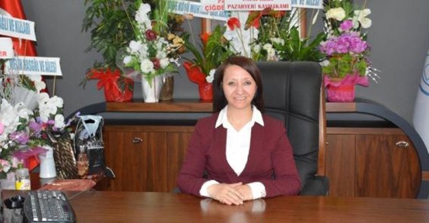 Bilecik Pazaryeri'nde İkamet Eden Zekiye Tekin, Sekreter Olarak Girdiği Belediyeye Başkan Oldu
