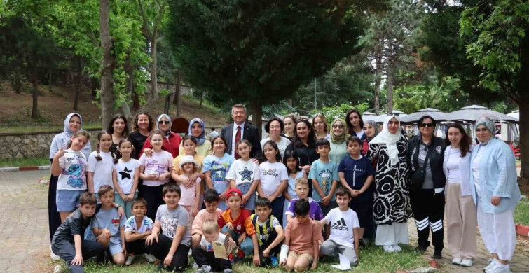Bilecik Şeyh Edebali Türbesi’nde öğrenciler tarih yolculuğu