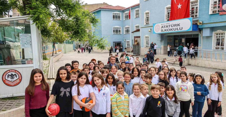 Bilecik Valisi Faik Oktay Sözer, Öğrencilerle Buluştu