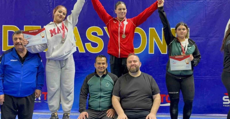 Bilecikli Halterci Türkiye İkincisi Oldu