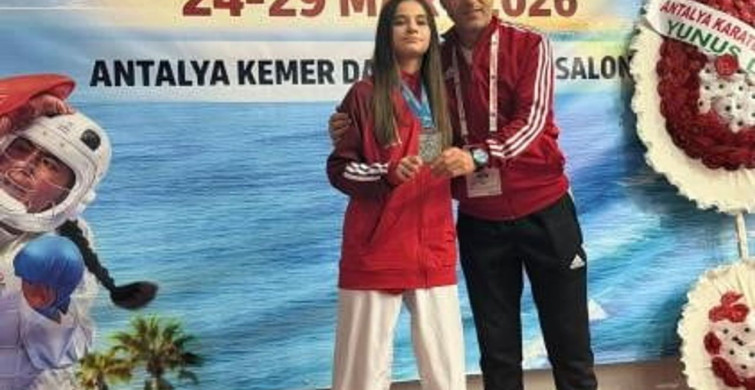 Bilecikli Karateci Türkiye İkincisi Olmayı Başardı