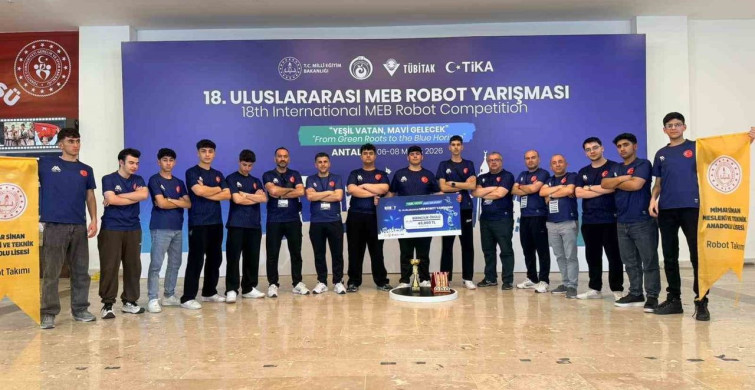 Bilecikli Öğrencilerden Uluslararası Robot Yarışmasında Başarı