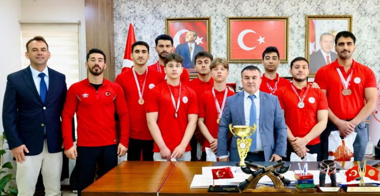 Bilecikli Sporcular YURTLİG Bilek Güreşi Türkiye Şampiyonu