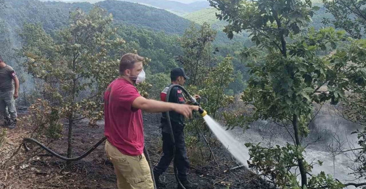 Bilecik'te 20 dönümlük alanda yangın kontrol altına alındı