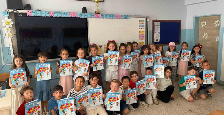 Bilecik’te 38 bin 809 öğrenci karne sevinci yaşadı