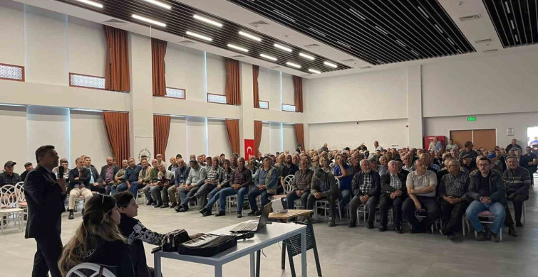 Bilecik'te Çiftçilere B-REÇETE Eğitimi Verildi