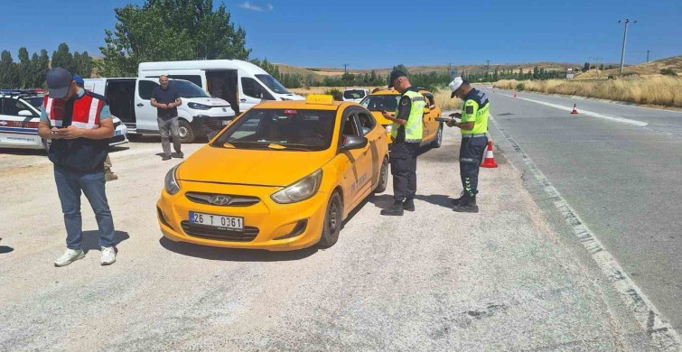 Bilecik’te jandarmadan geniş çaplı denetim sonucu 38 bin 995 TL ceza kesildi