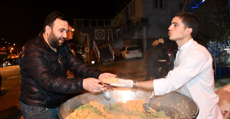 Bilecik'te Kadir Gecesi'nde Şifalı Pilav Geleneği