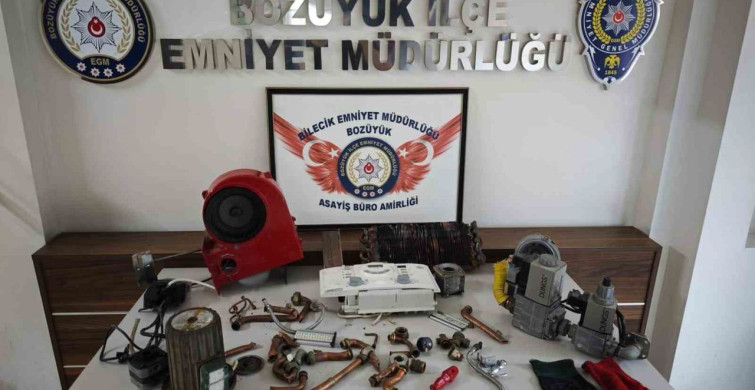 Bilecik'te metruk binada hırsızlık girişimi: 2 şüpheli yakalandı