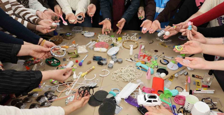 Bilecik'te Sıfır Atık Etkinliği: Atıklarla Türk Bayrağı Yaratıldı