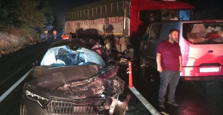 Bilecik'te Zincirleme Trafik Kazasında 4 Kişi Yaralandı