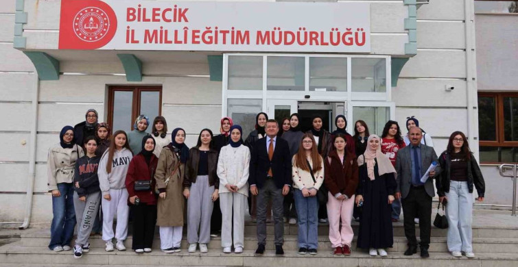 Bilecik’ten 50 Öğrenci Gençlik Kamplarına Uğurlandı