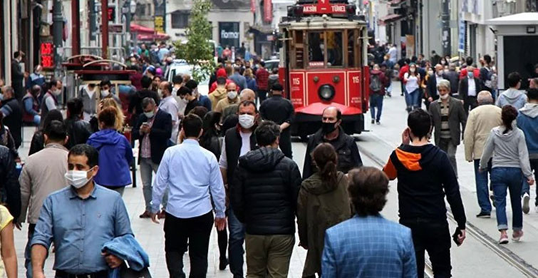 Bilim Kurulu Üyesinden İstanbul Açıklaması!