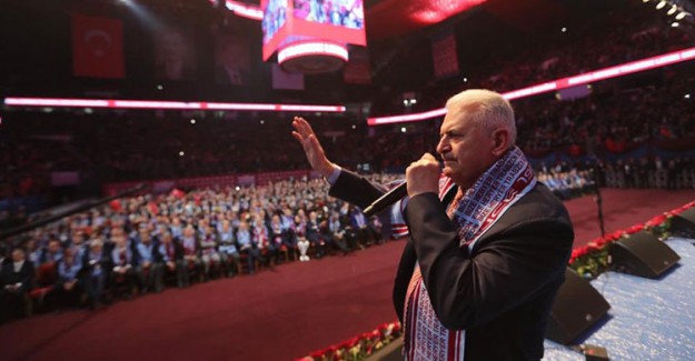 Binali Yıldırım: Karadeniz Uşakları Varken Bu Ülke Top Atılsa Yıkılmaz