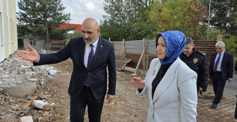Bingöl'de Evlilik Destek Projesi Kapsamında Nikah Şahidi Oldu Bingöl'de Evlilik Destek Projesi Kapsamında Nikah Şahidi Oldu