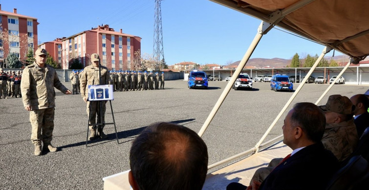 Bingöl'de Jandarma Trafik Personeline Yaka Kameraları Dağıtıldı