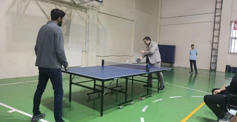Bingöl'de Masa Tenisi Turnuvası Başladı