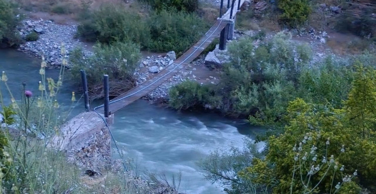 Bingöl'de nehirde kaybolan şahıs için arama kurtarma çalışmaları başlatıldı