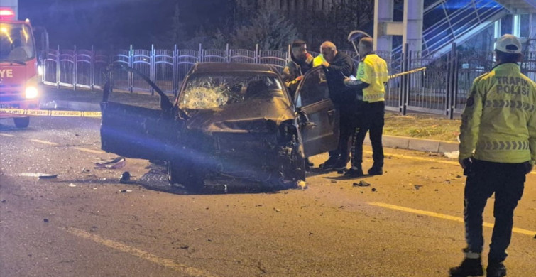 Bingöl'de Trafik Kazası: İki Yaralı