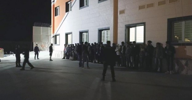 Bir Haftada 330'dan Fazla Düzensiz Göçmen Tespit Edildi