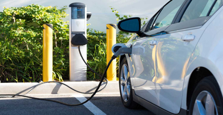 Bir zam daha! Elektrikli otomobillerde gümrük vergisi yüzde 20'ye yükseldi