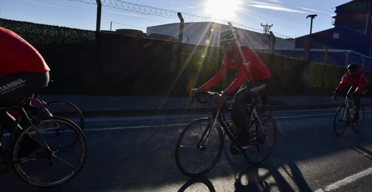 Bisikletçiler Sarıkamış Şehitlerini Anmak İçin Yola Çıktı