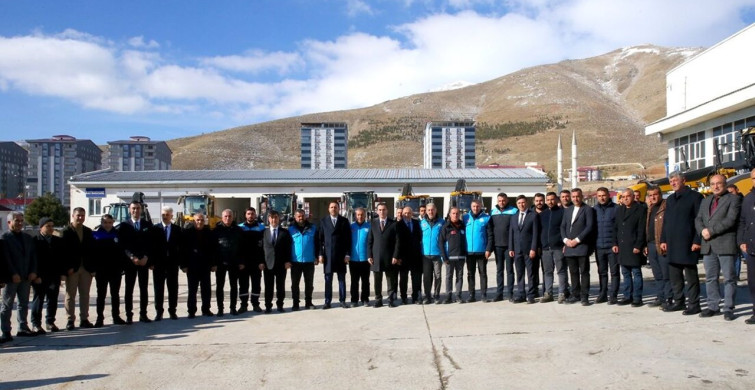 Bitlis İl Özel İdaresi Kış Hazırlıklarını Tamamladı
