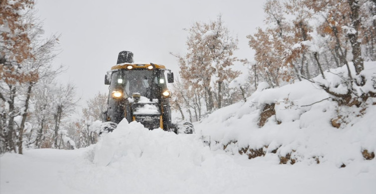 Bitlis'te Ekiplere Mahsur Kalan Besicilere Yardım