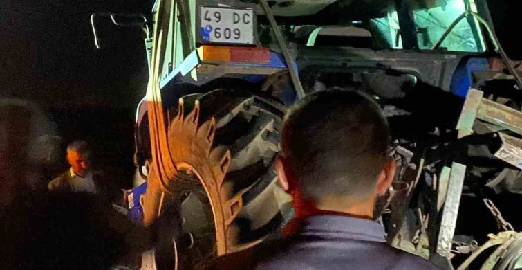 Bitlis'te meydana gelen trafik kazasında 3 kişi yaralandı