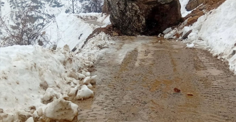 Bitlis'te Yol Temizleme Çalışmaları Başlatıldı
