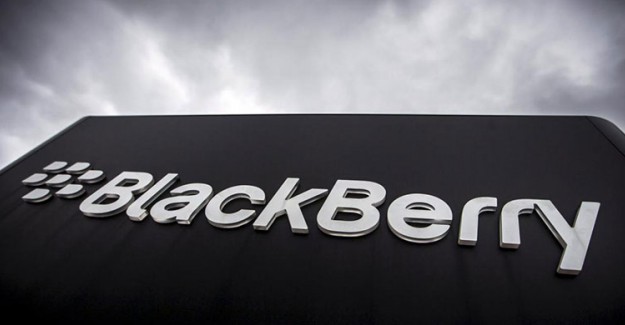 Blackberry'den Facebook'a Dev Dava