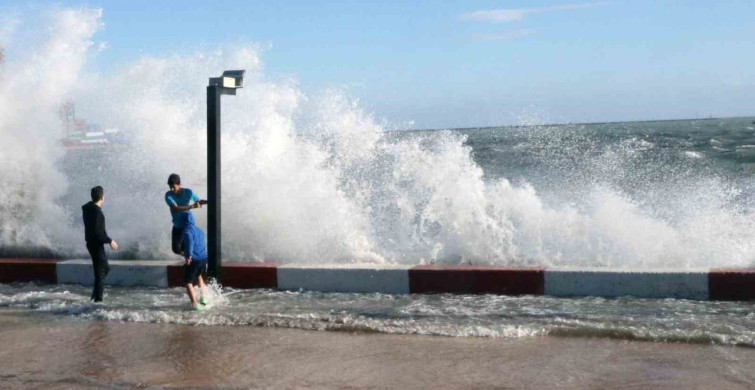 Bodrum-Kaş Arasında Kuvvetli Fırtına Uyarısı