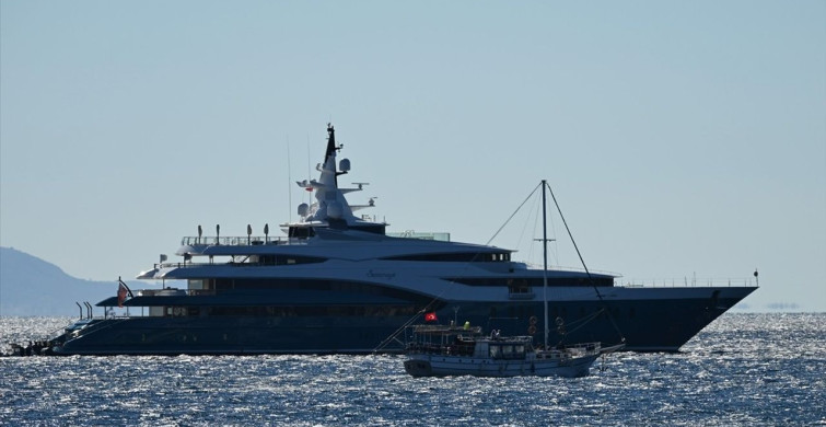 Bodrum'a Gelen Mega Yacht 'Sunrays'
