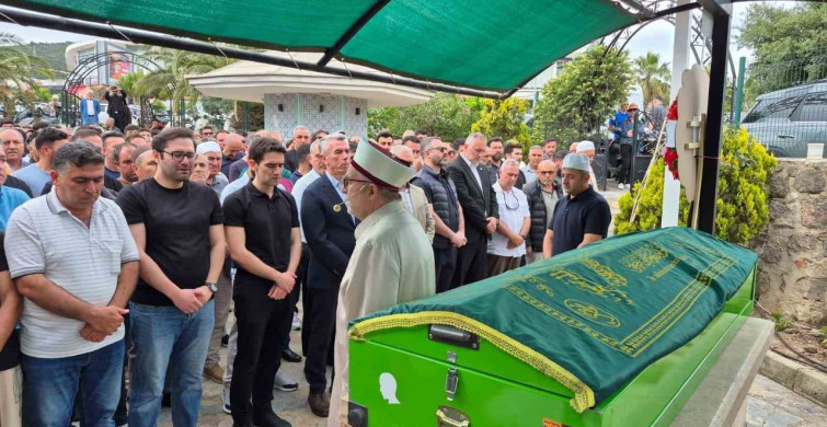 Bodrum'da Motosiklet Kazasında Hayatını Kaybeden İmam Defnedildi