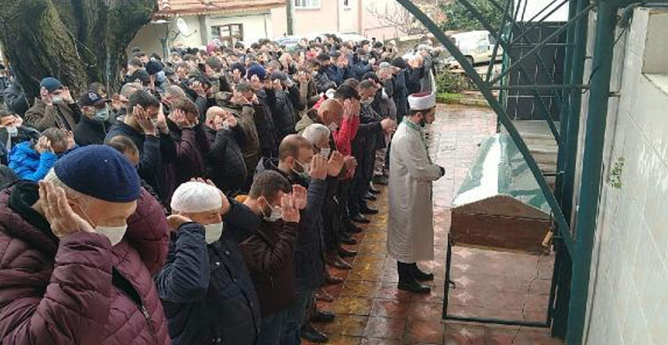Boğazından Tabancayla Vurulan Genç Son Yolculuğuna Uğurlandı