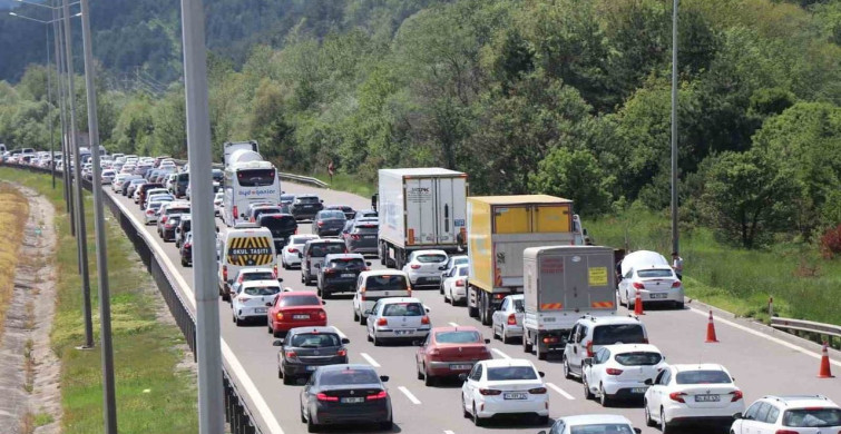 Bolu Dağı Tüneli'nden Bayramda 1 Milyon Araç Geçiş Yaptı